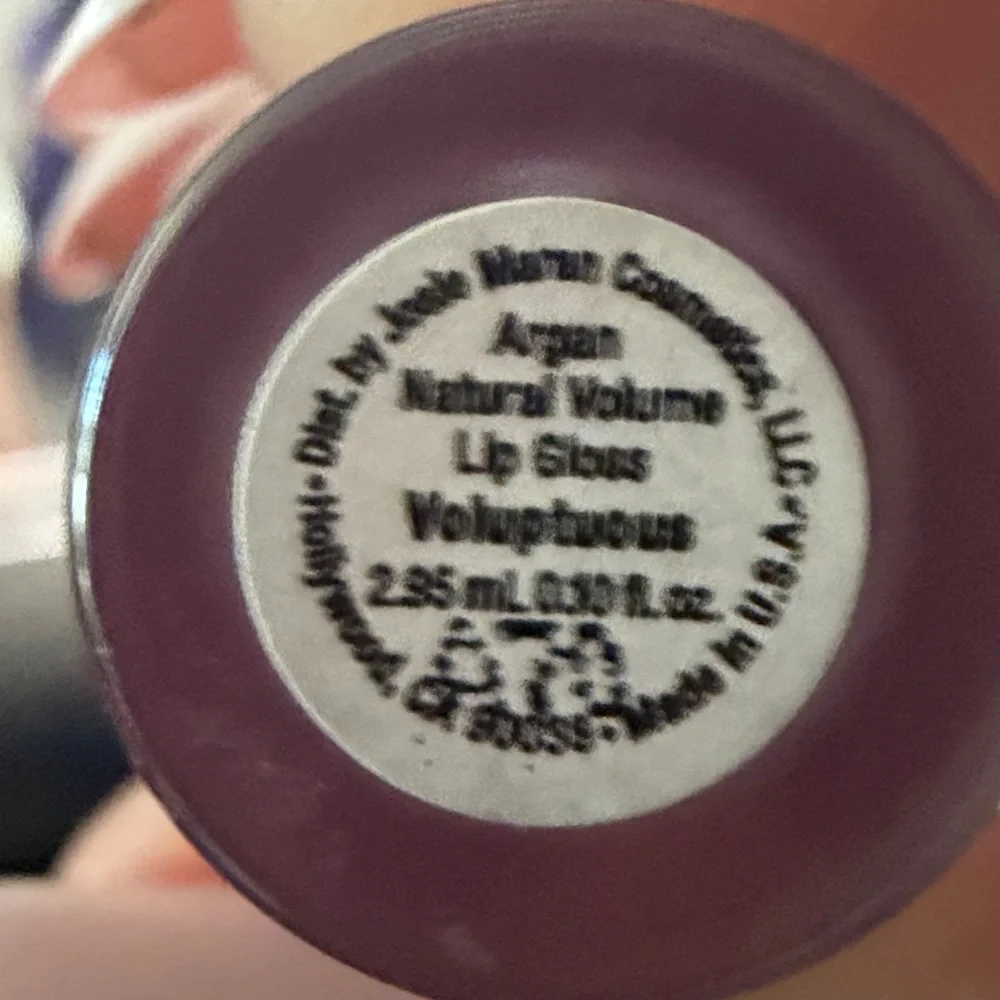 🔥🔥NWT JOSIE MARAN Lip Gloss in Voluptuous